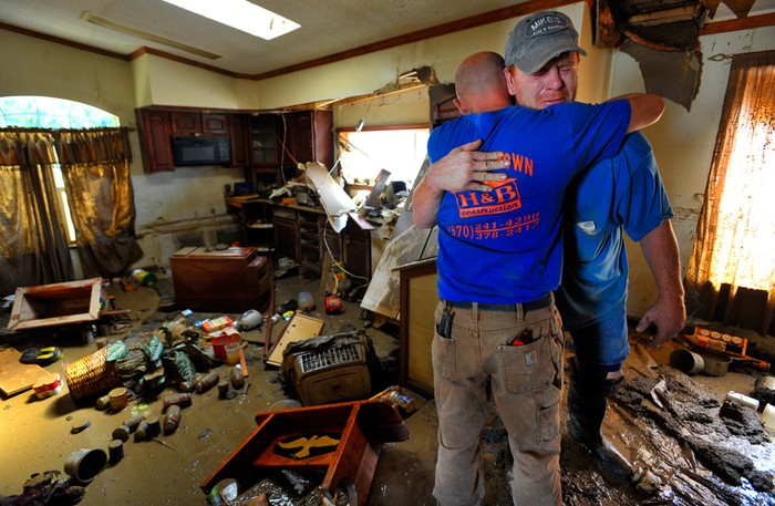 Một căn hộ bị nước lụt nhấn chìm ở Plains, Pennsylvania, Mỹ.